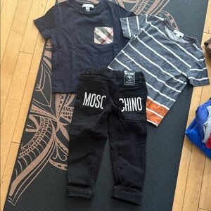 Burberry& Moschino Black Jeans with Navy and Gray T-Shirts
